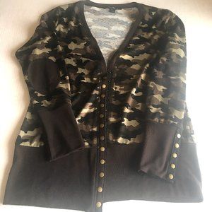 "Hawthorne" Camo Tunic Length Cardigan (XL)